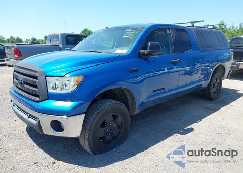 2010 Toyota Tundra Grade 5.7L V8 from USA, damaged, VIN 5TFUY5F13AX103560